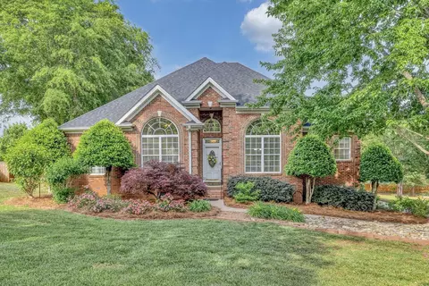 823 Indian Trail Run, Inman, SC 29349