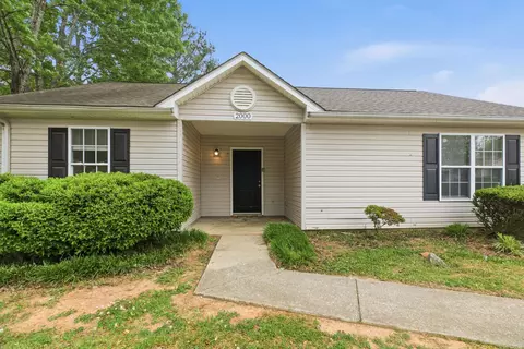 2000 Shalann Dr, Spartanburg, SC 29301
