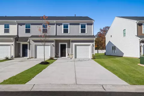 196 Randwick Ln, Greer, SC 29651