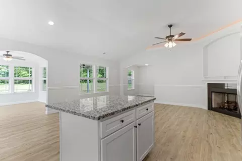 Living - 402 Bud Farmer Pl, Inman, SC 29349 photo 1 of 4