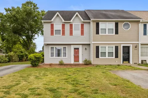 211 Old Towne Rd, Spartanburg, SC 29301