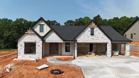 278 Artisan Dr, Lyman, SC 29365