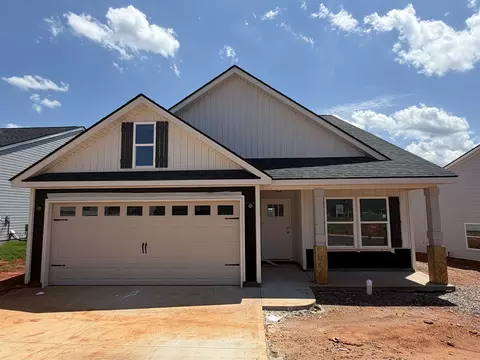 1725 Spruce Knoll St, Spartanburg, SC 29303
