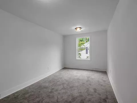 Bedroom - 445 E Buford St, Gaffney, SC 29340 photo 4 of 5