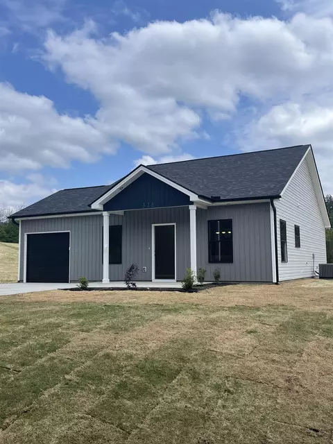 326 Minkum Rd, Gaffney, SC 29340
