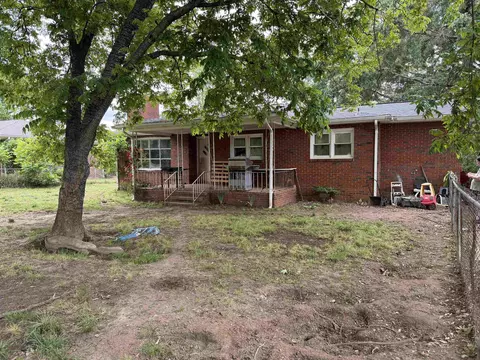 100 Mary Ella Dr, Spartanburg, SC 29301