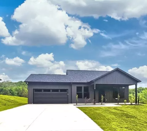330 Minkum Rd, Gaffney, SC 29340