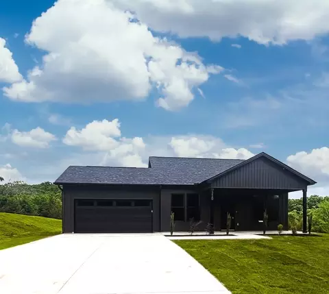 330 Minkum Rd, Gaffney, SC 29340