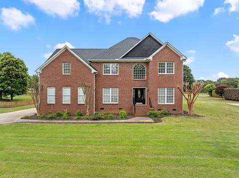 366 Benford Dr, Boiling Springs, SC 29316