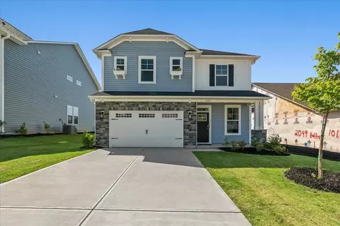 2045 Halton Oaks Dr, Spartanburg, SC 29303