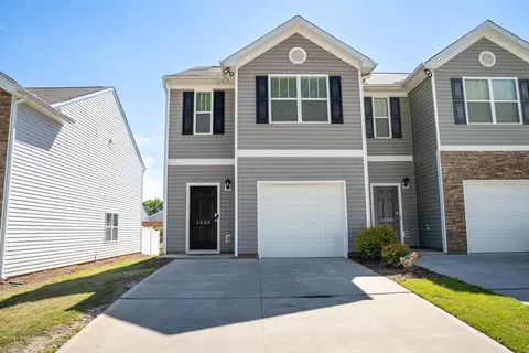 1552 Katherine Ct, Boiling Springs, SC 29316