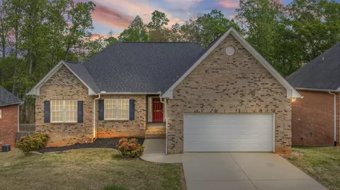 395 Sandpiper Dr, Boiling Springs, SC 29316