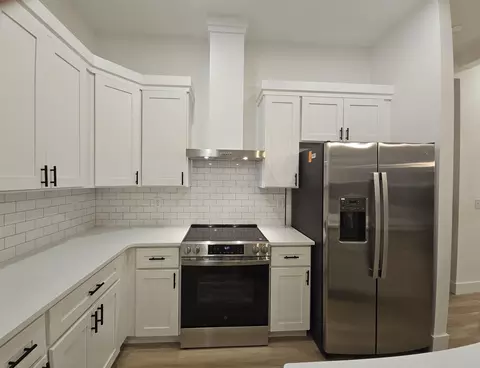Kitchen - 534 Dillon St, Chesnee, SC 29323 photo 3 of 3