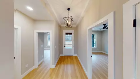 Entry Way - 540 Dillon St, Chesnee, SC 29323 photo 3 of 6