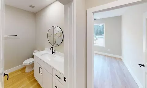 Entry Way - 540 Dillon St, Chesnee, SC 29323 photo 5 of 6
