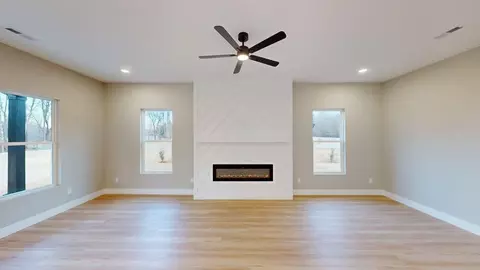 Living - 540 Dillon St, Chesnee, SC 29323 photo 1 of 2