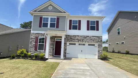2040 Halton Oaks Dr, Spartanburg, SC 29303