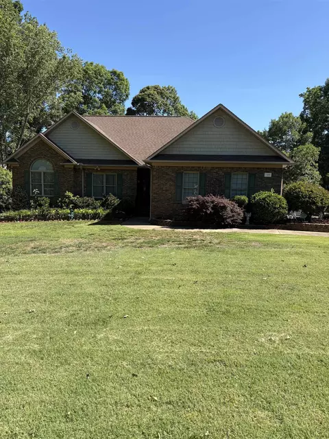 519 Planters Rst, Inman, SC 29349