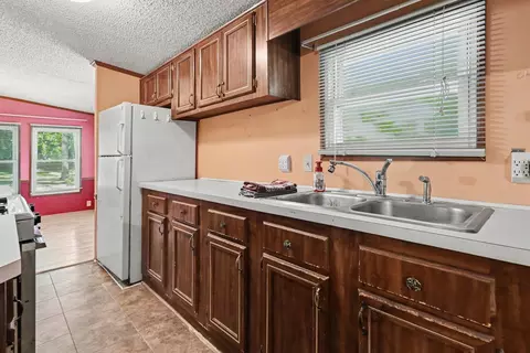 68 Walnut Dr, Woodruff, SC 29388 photo 12
