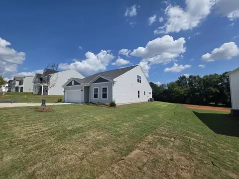 Exterior - 435 Dodger Ave, Chesnee, SC 29323 photo 3 of 5