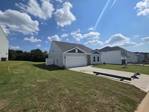 Exterior - 435 Dodger Ave, Chesnee, SC 29323 photo 2 of 5