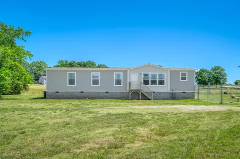 580 Melvin Hill Rd, Campobello, SC 29322