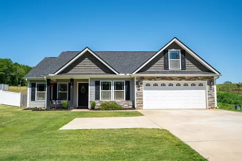 2535 Foster Rd, Inman, SC 29349
