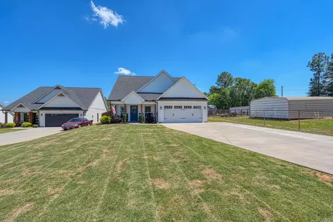668 Ridgeville Church Rd, Inman, SC 29349
