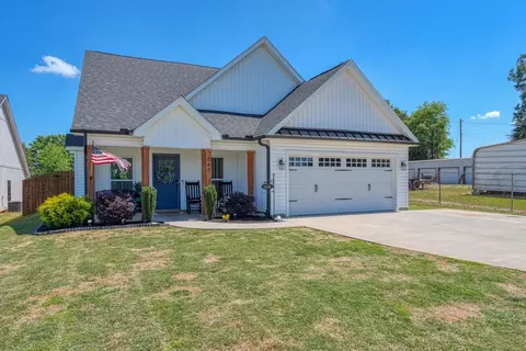 668 Ridgeville Church Rd, Inman, SC 29349