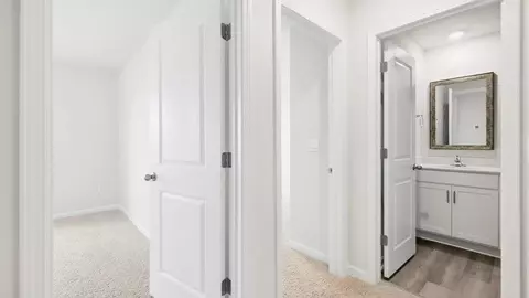 Entry Way - 816 Embark Cir, Greer, SC 29651 photo 8 of 10