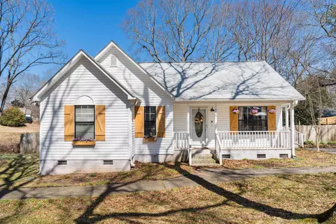 127 Loblolly Dr, Spartanburg, SC 29303