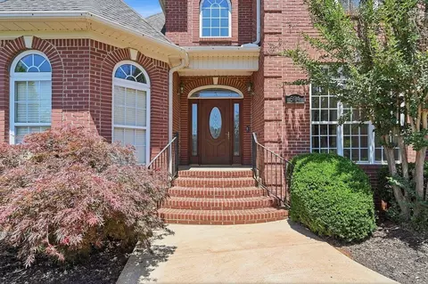 504 Kiowa Dr, Boiling Springs, SC 29316