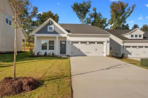 7079 New Horizons Ln, Boiling Springs, SC 29316