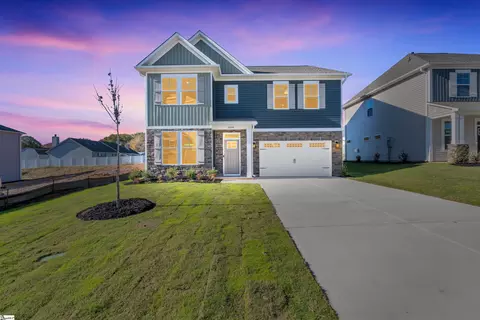 2020 Halton Oaks Dr, Spartanburg, SC 29303