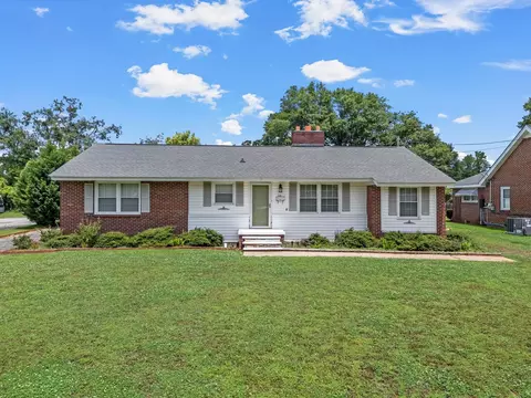 114 Hillcrest Dr, Union, SC 29379