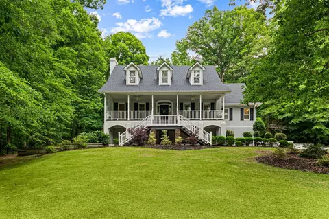 1 Parkview Ct, Laurens, SC 29360