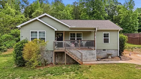 524 Secona Rd, Pickens, SC 29671