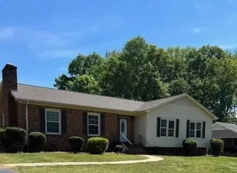 115 Cotswold Ave, Moore, SC 29369