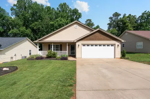 153 Maximus Dr, Greer, SC 29651