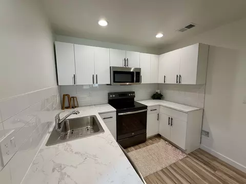 Kitchen - 358 E Floyd Baker Blvd, Gaffney, SC 29340 photo 1 of 1