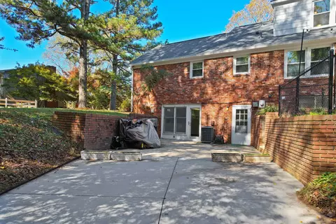 Exterior - 201 Crestview Dr, Gaffney, SC 29340 photo 3 of 10