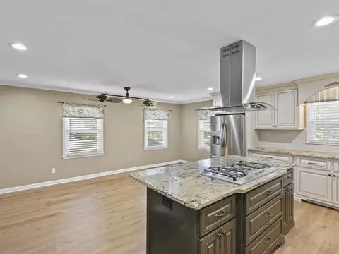 Kitchen - 201 Crestview Dr, Gaffney, SC 29340 photo 2 of 4