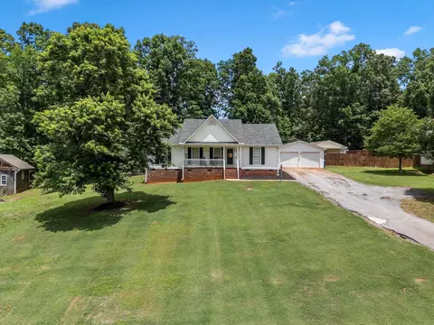 315 Double Bridge Rd, Boiling Springs, SC 29316