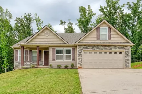 340 W River Grove Cir, Roebuck, SC 29376
