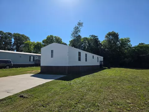 318 Garner Rd, Spartanburg, SC 29303