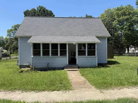 13 B St, Inman, SC 29349