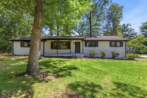 131 Ridgeway Rd, Spartanburg, SC 29301
