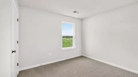 Bedroom - 127 Lazzon Rd, Moore, SC 29369 photo 5 of 10