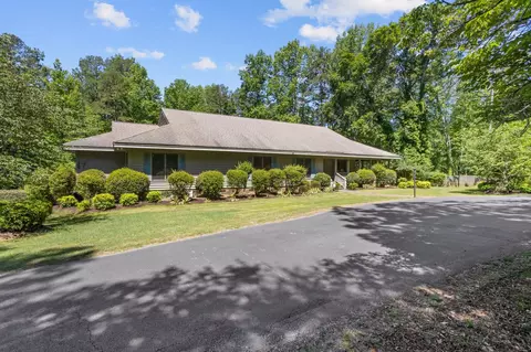 109 Indian Creek Rd, Spartanburg, SC 29302