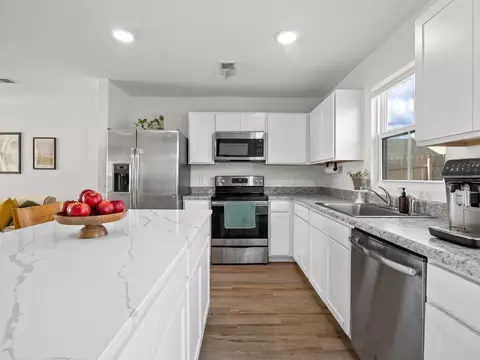 Kitchen - 536 Heavenly Days St, Inman, SC 29349 photo 2 of 2